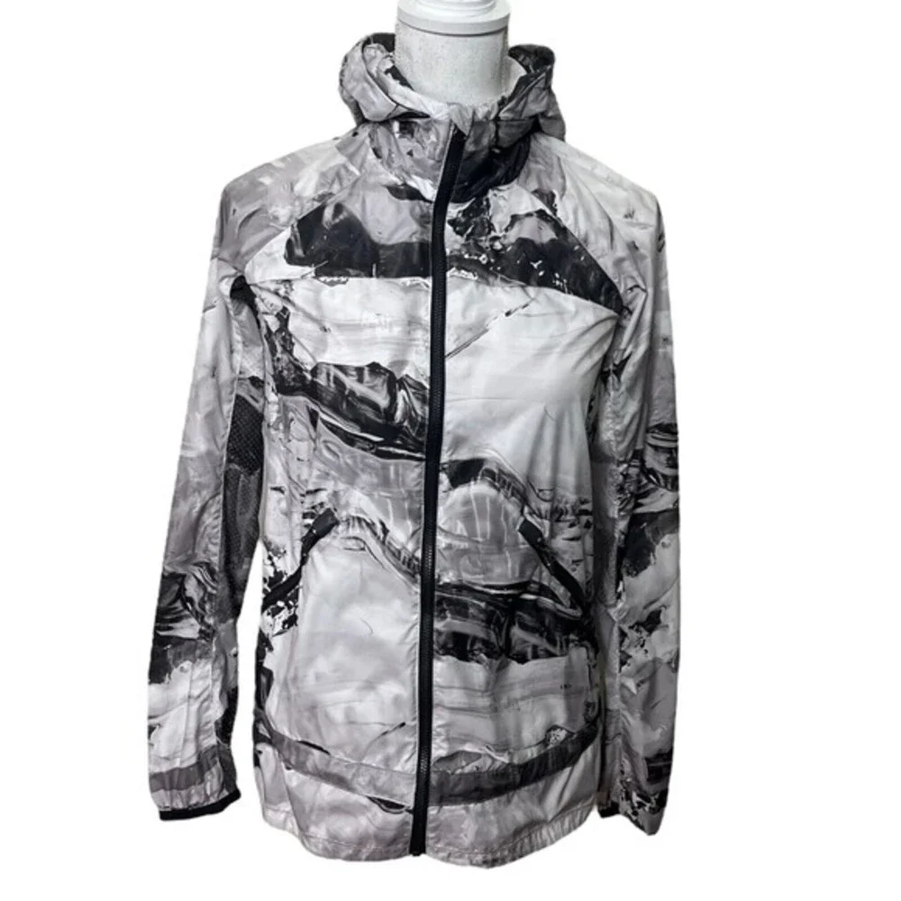 Lululemon Miss Misty II Jacket‎ Women's 2 Lightweight Travel Active Layering